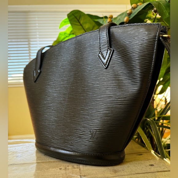 Louis Vuitton 💫 Epi Leather Bag 💫 - Picture 1 of 14